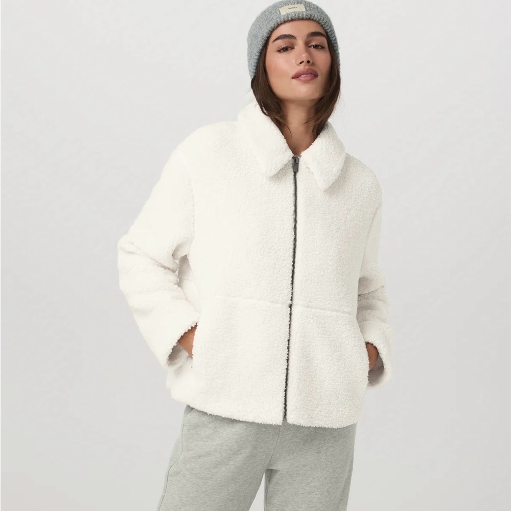 Vuori Lou Full Zip Jacket (Marshmallow)